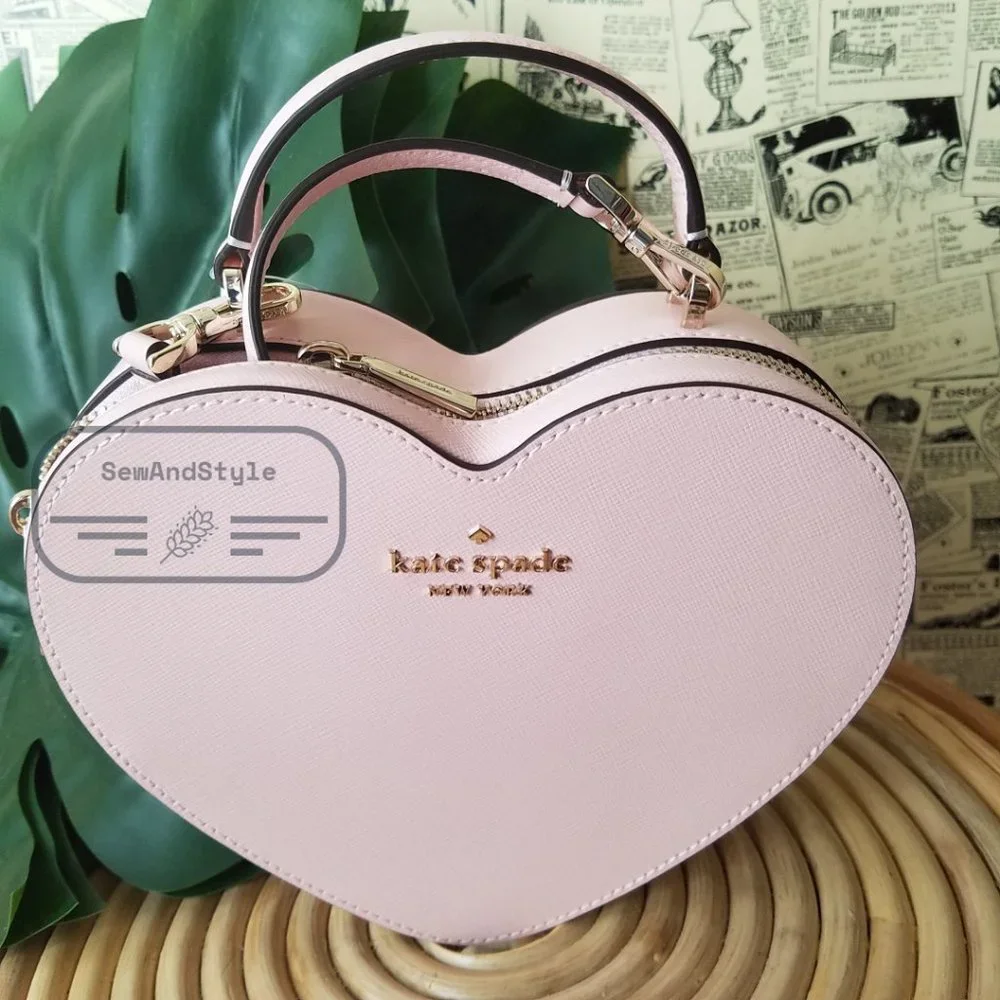 Tik Tok viral!!!  Kate Spade NWT Heart Love Shack Crossbody Chalk Light Pink - Picture 12 of 13